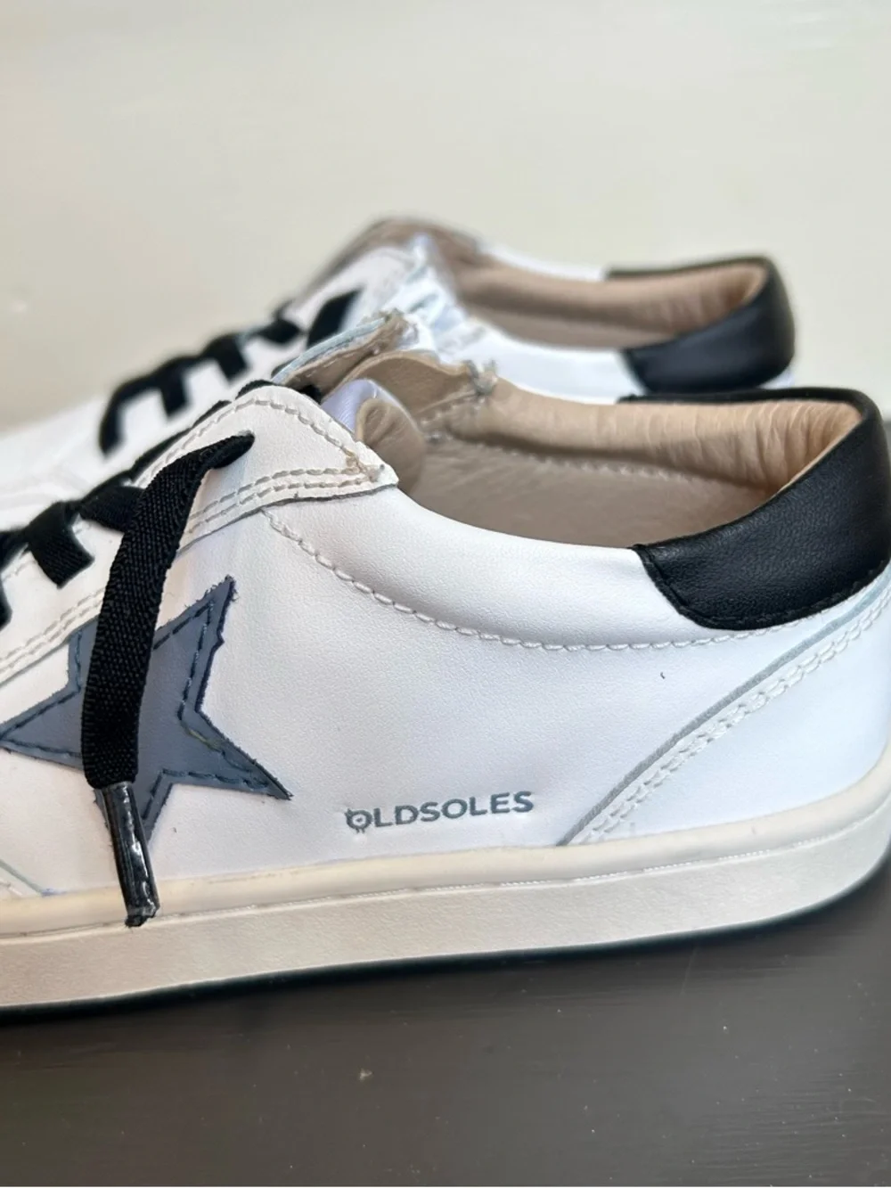 Old Soles Toddler Boy White Star Zipper Leather Sneaker, Size 29, 11.5-12 US